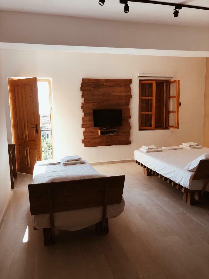 Old Town Hotel Dhermi Ngoại thất bức ảnh