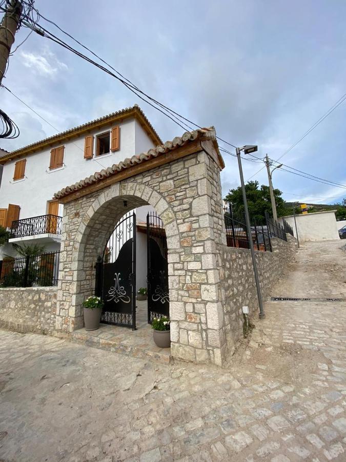 Old Town Hotel Dhermi Ngoại thất bức ảnh